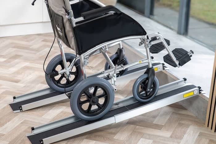 Portatif Hafif Tekerlekli Sandalye Rampası – Teleskopik